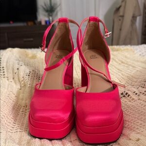 Wild Fable Fuchsia Platform Heels